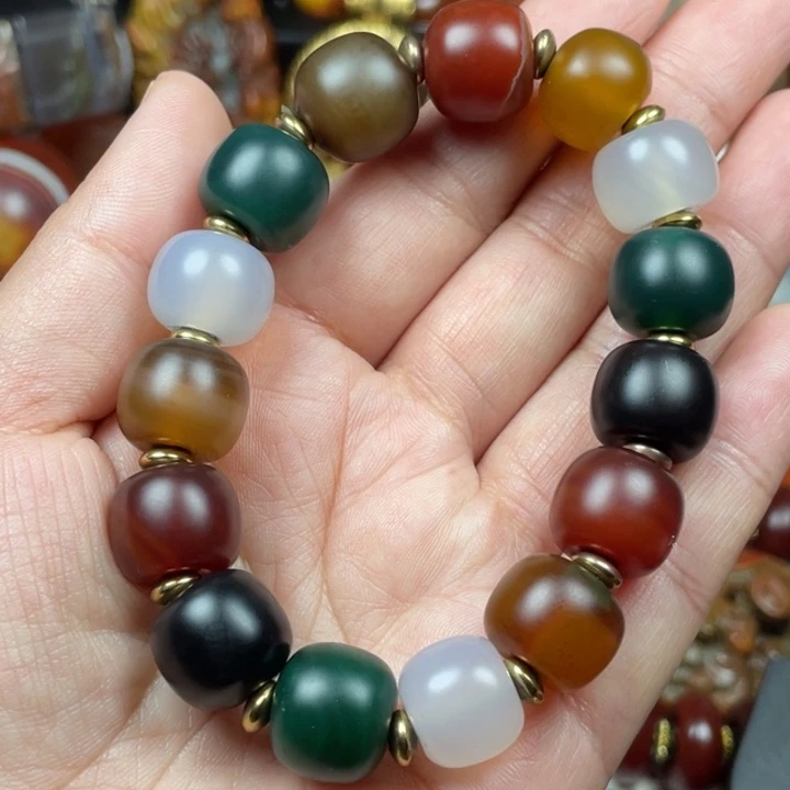 玛瑙/玉髓未镶嵌颈饰