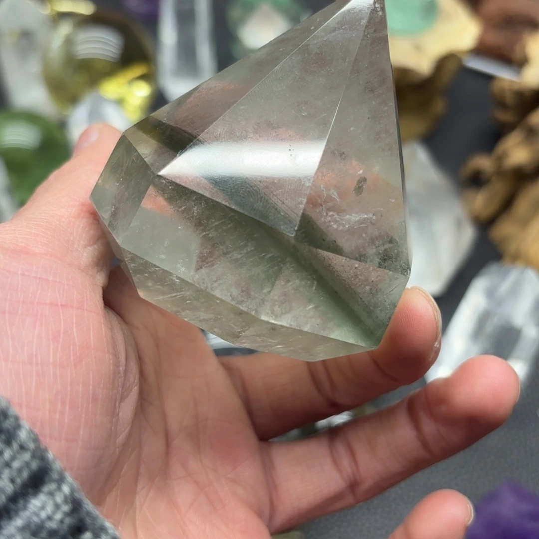 水晶摆件未镶嵌果****娃