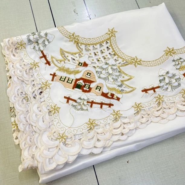 H1477  微瑕刺绣桌布 120*180cm左右