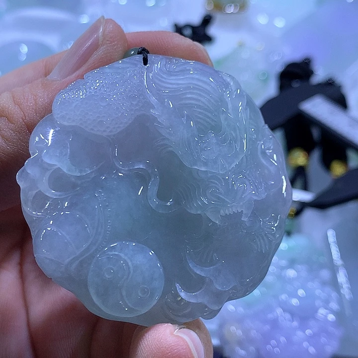 颈饰未镶嵌翡翠天然翡翠A货吊坠