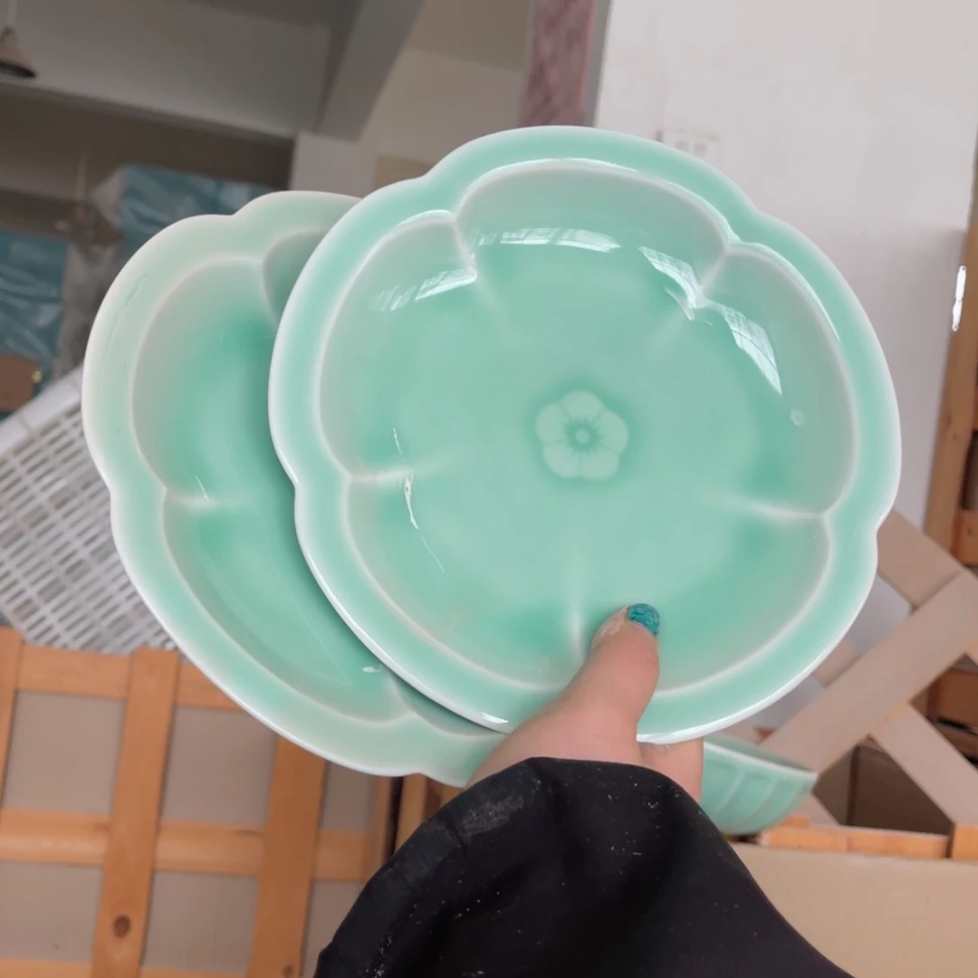 瓷片哈哈哈哈哈哈哈哈呵呵呵