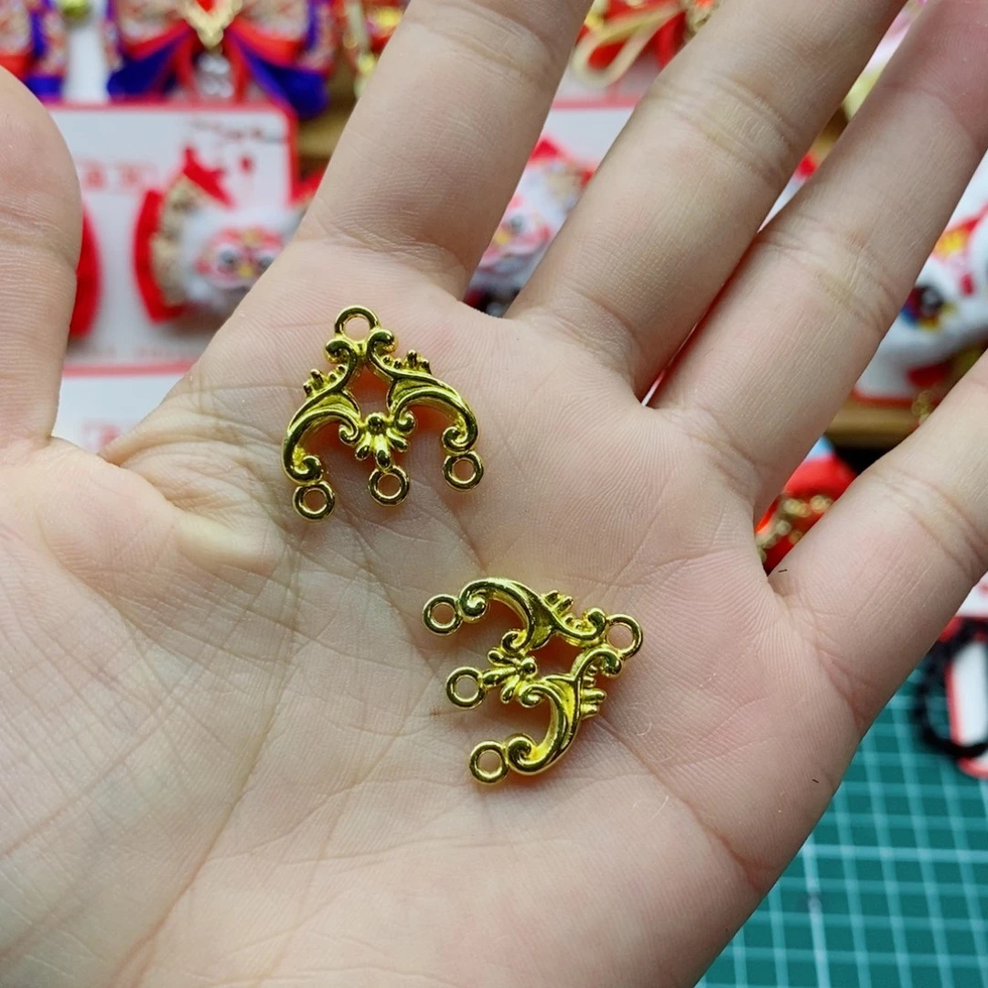 合金三角形吊片 50克一份