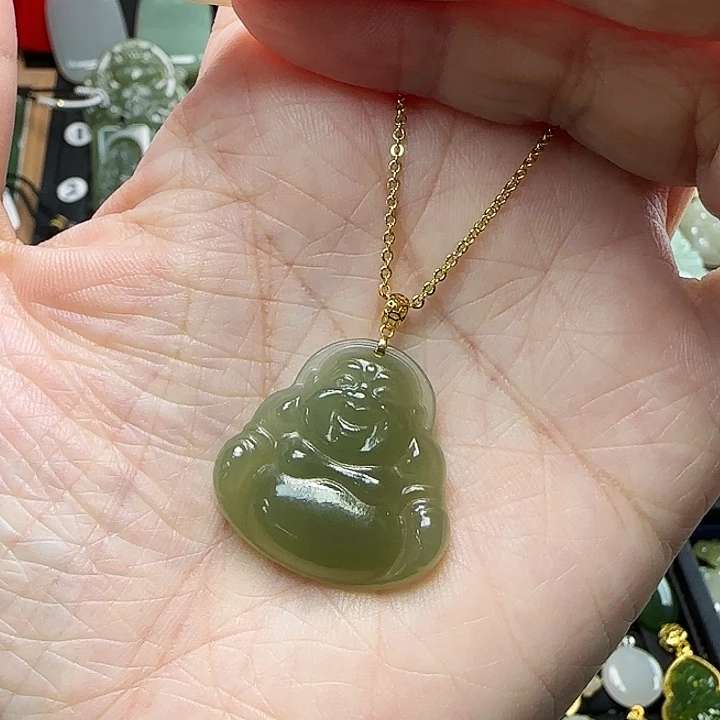 和田玉18K金镶嵌颈饰