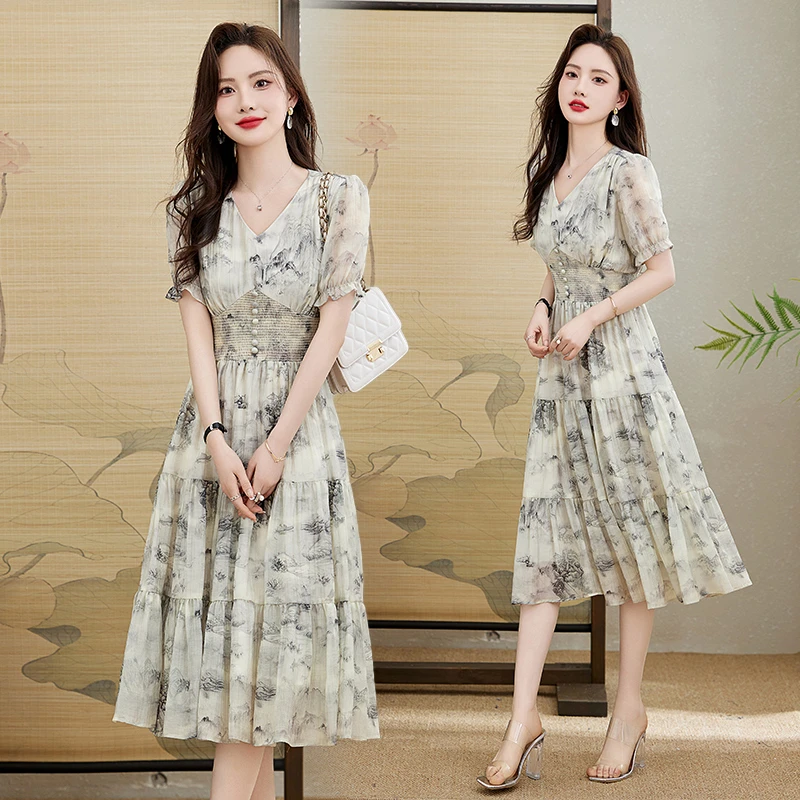 水墨画碎花莱赛尔天丝连衣裙女2025夏季新款收腰气质别致漂亮裙子