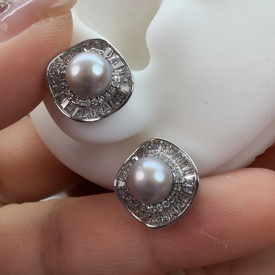 淡水珍珠耳饰未镶嵌