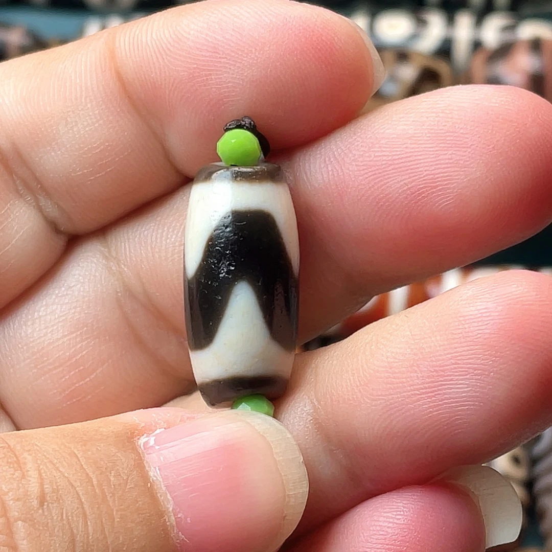 玛瑙/玉髓未镶嵌颈饰小卢牙牙