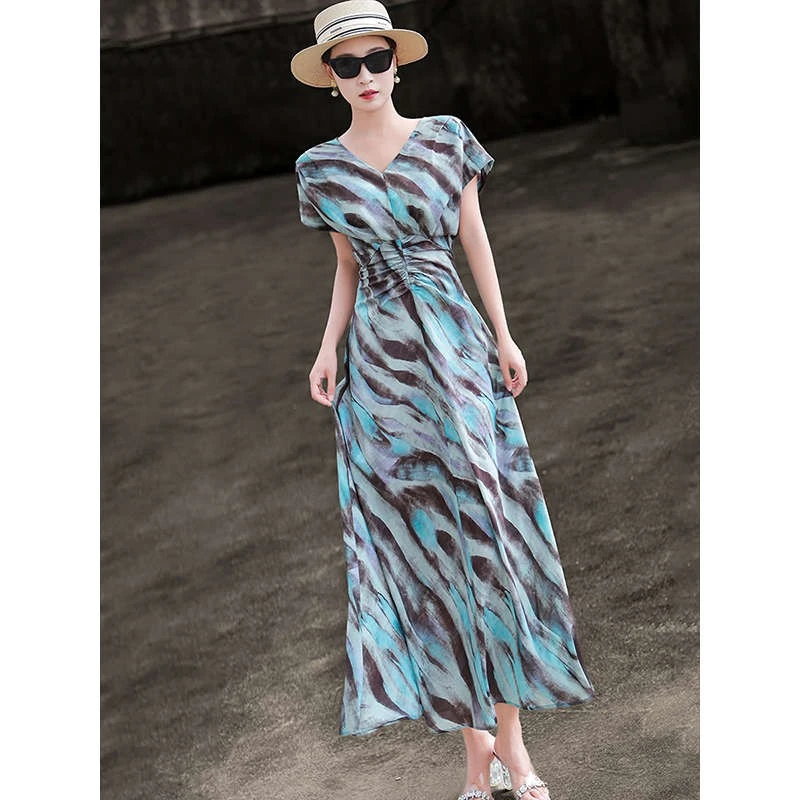 兰瑟儿2025夏季新款气质名媛优雅短袖V领收腰褶皱晕染印花连衣裙