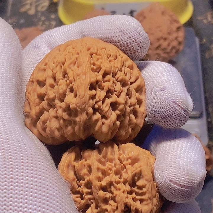 *****吊坠文玩核桃南疆