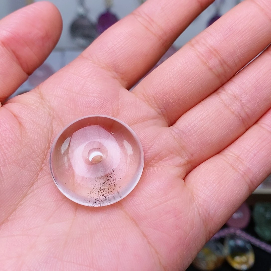 水晶吊坠(赠链)未镶嵌吕*蕾