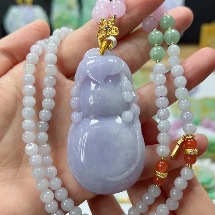 颈饰未镶嵌翡翠吊坠