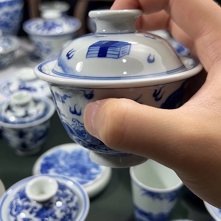 微瑕柴窑海水麒麟两才