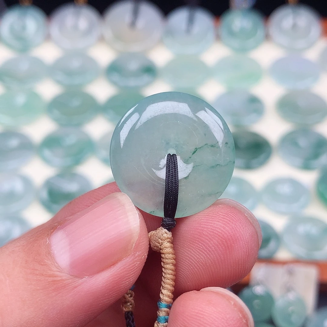 颈饰未镶嵌翡翠22.8-4.8mm