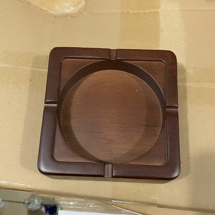 烟灰缸烟灰缸烟灰缸