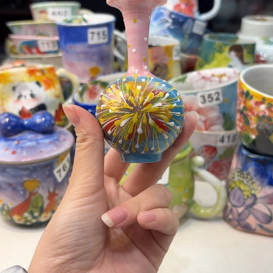 瓷片兔兔好可爱呀打