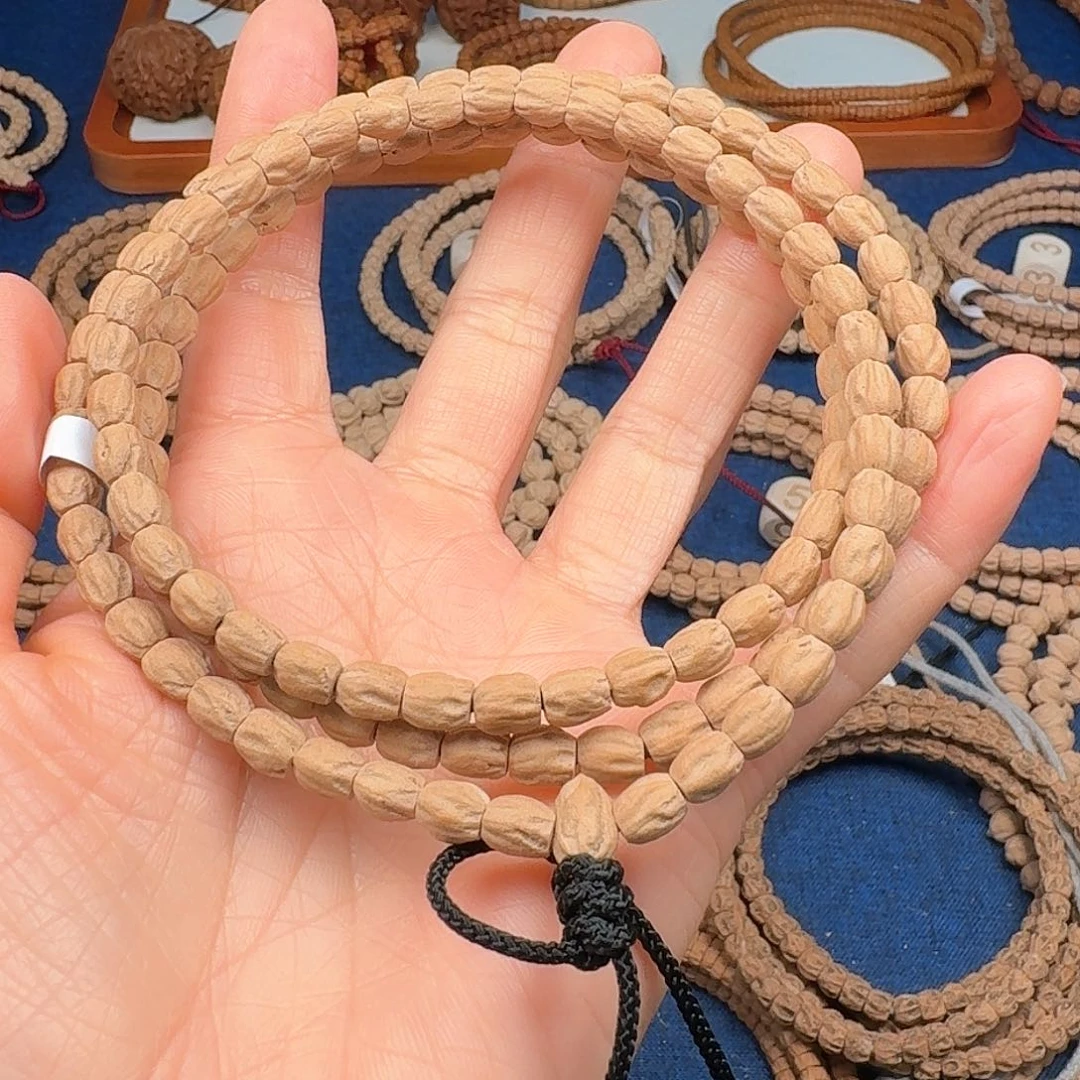 柏香籽/百香籽吊坠蝉**士