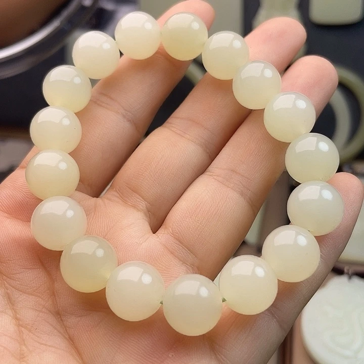 昵***置卡12圆珠手串简单大方