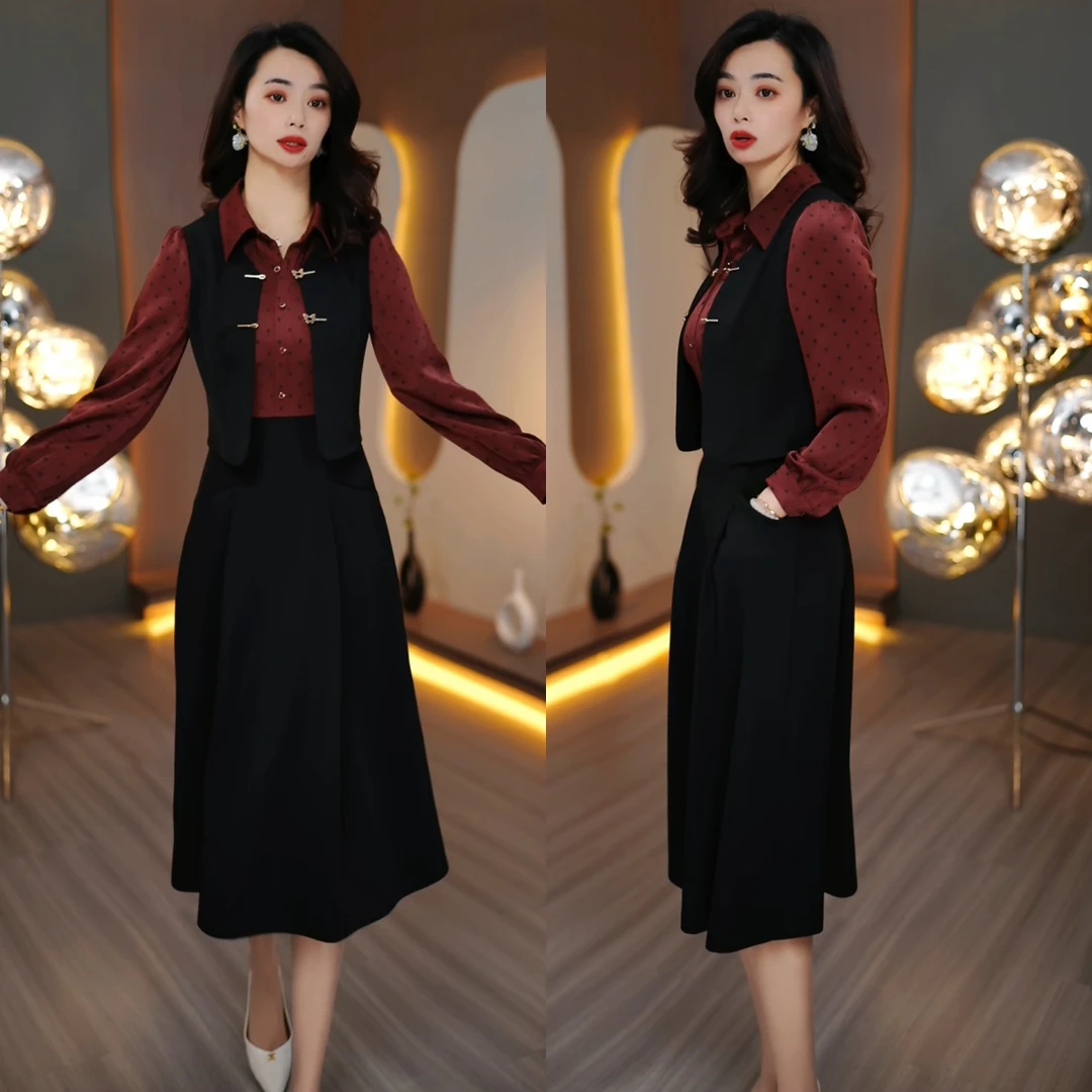 国风蝴蝶扣连衣裙马甲假两件春秋显瘦长袖时尚洋气轻奢收腰修身