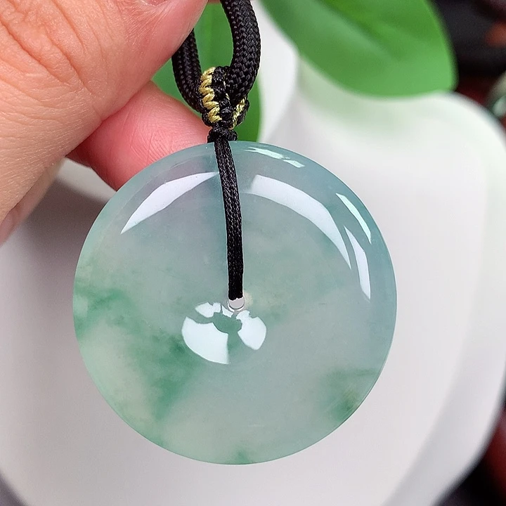 颈饰未镶嵌翡翠平安扣 35x6.0mm