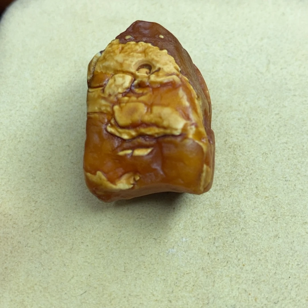 未镶嵌定制蜜蜡爱****差梨