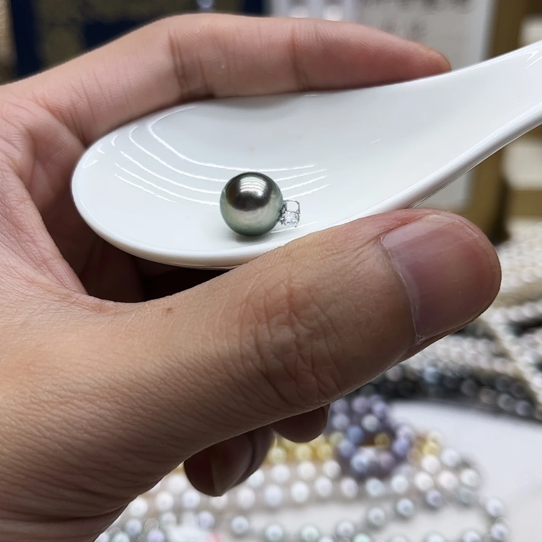 颈饰海水珍珠未镶嵌