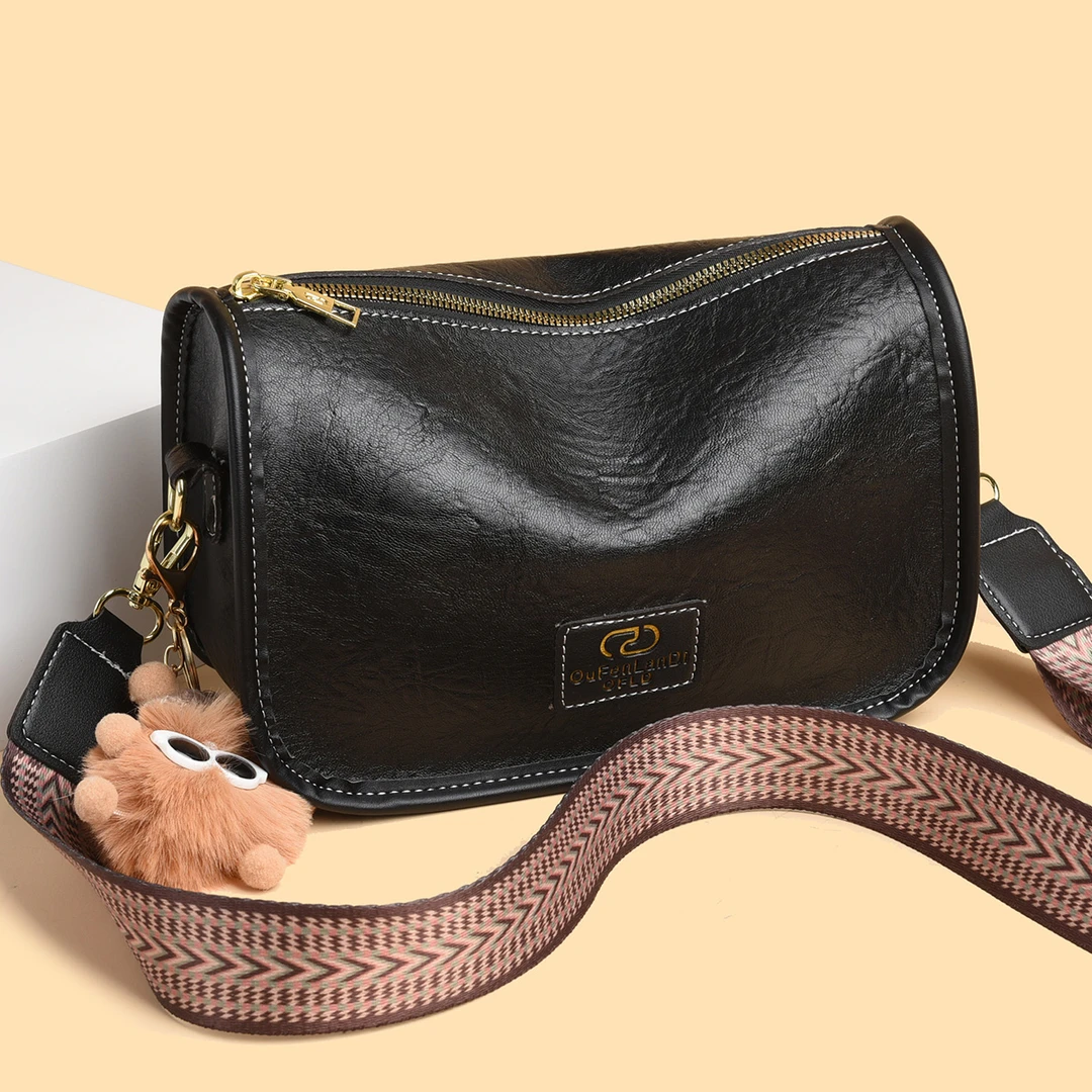 【 长25宽10高15】粉丝专享新款时尚休闲百搭简约潮流斜挎包A6801