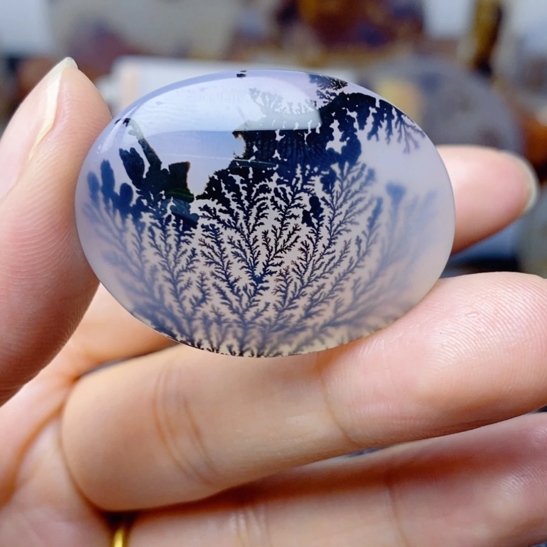 玛瑙/玉髓未镶嵌珠宝奇石