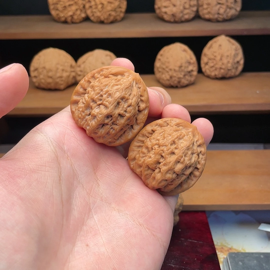 文玩核桃把件@*@39金公子