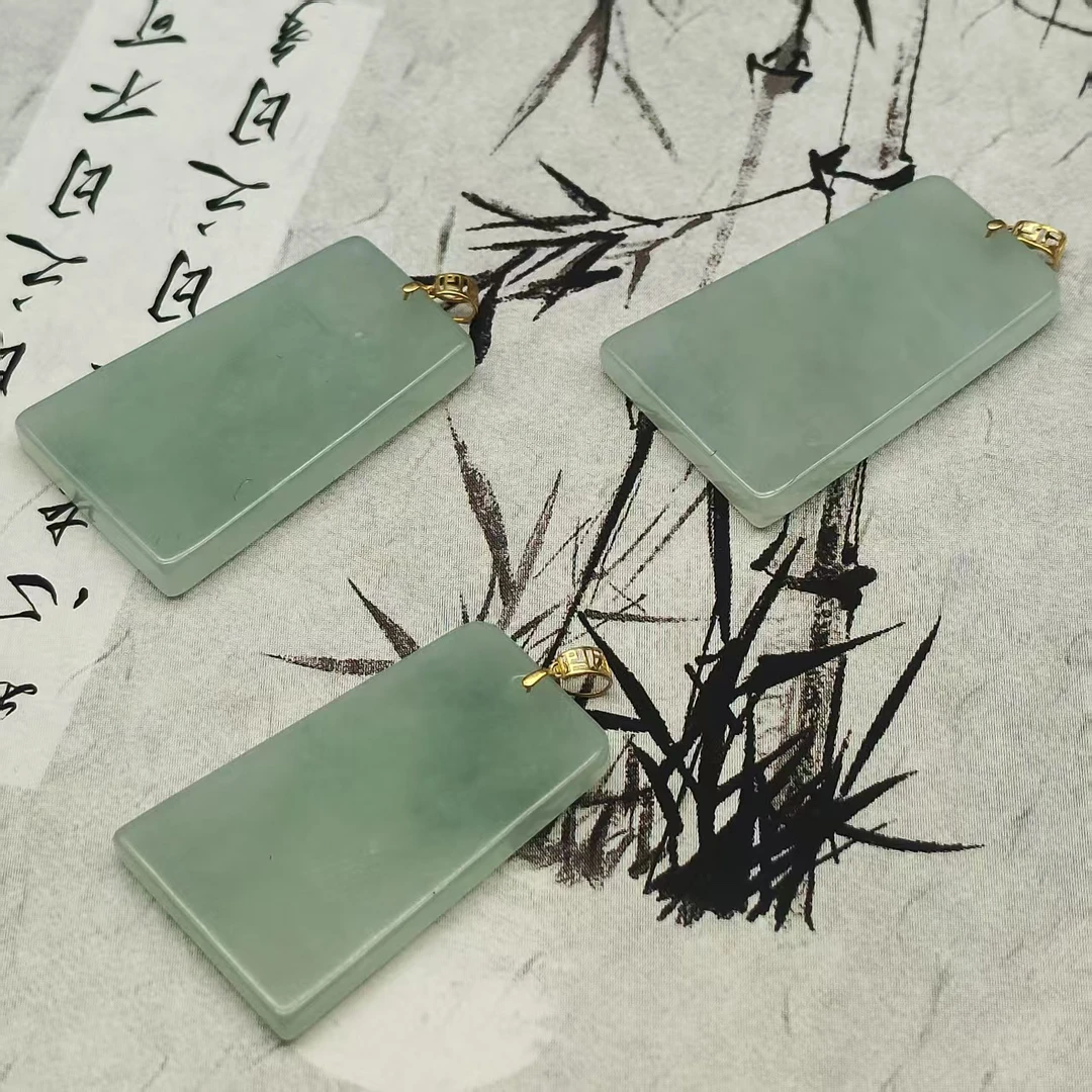 老王优选HX050001天然缅甸A货翡翠无事牌挂件多样性发一