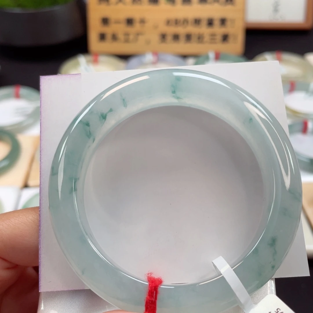 翡翠手镯未镶嵌5657 正冰飘花22号