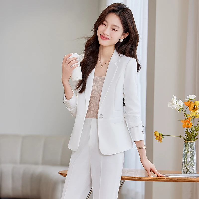 2025春季新款白色西装高品质休闲百搭短外套气质女神一粒扣小西装