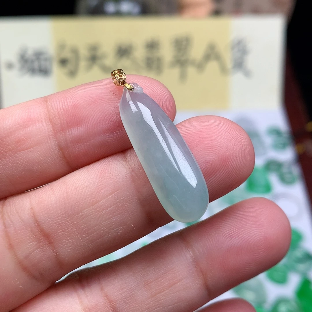 翡翠裸石18K金镶嵌缅甸天然A货翡翠冰种福瓜