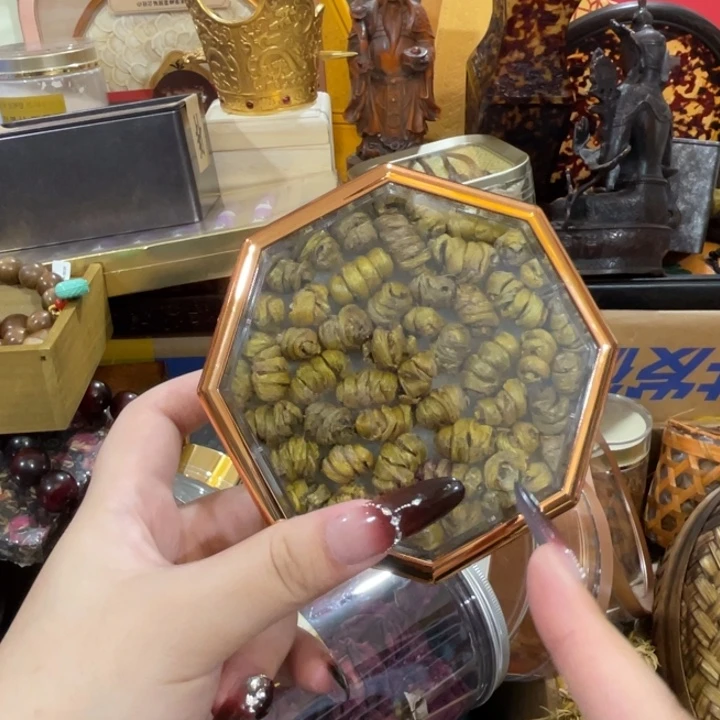 盖碗茶色的时候我就