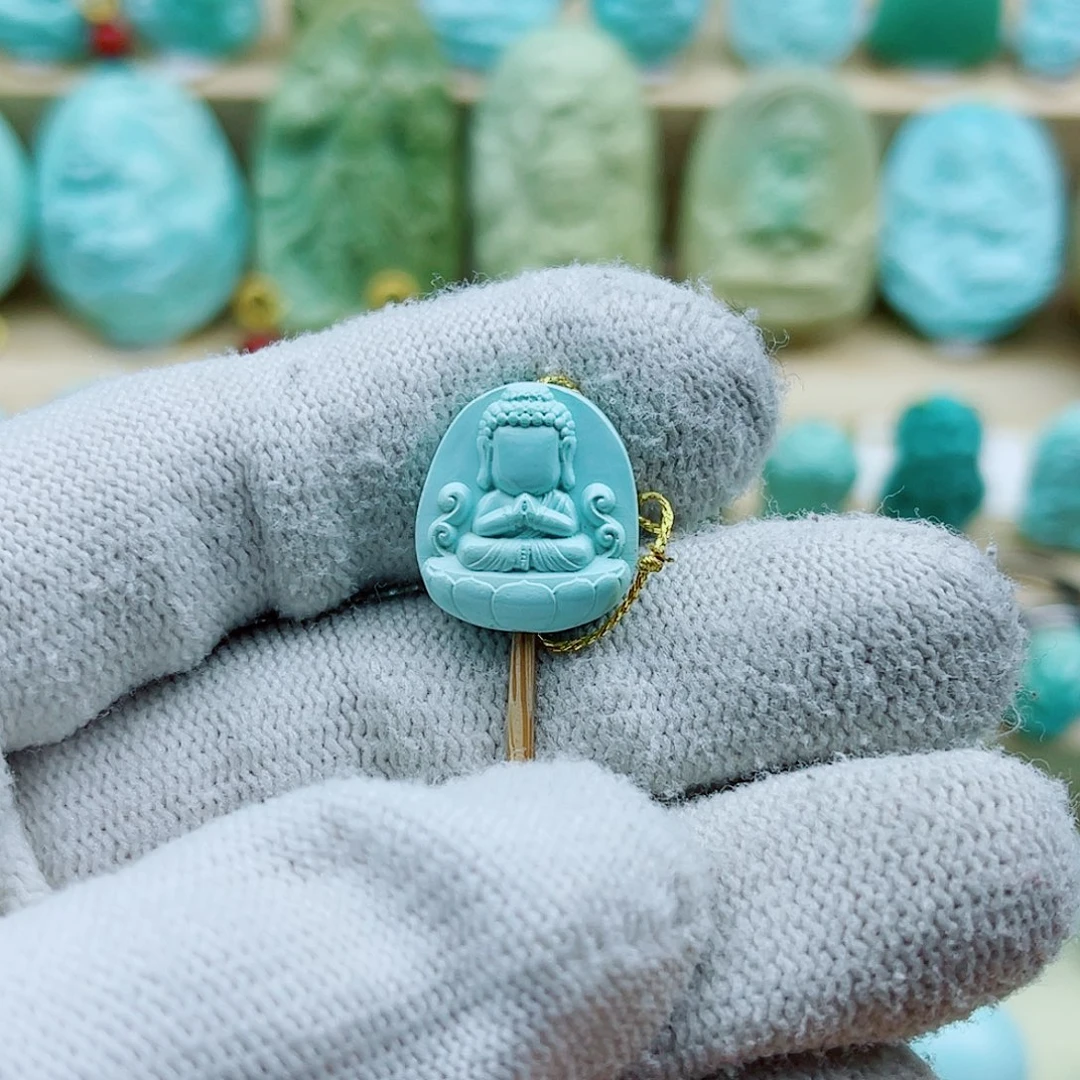 绿松石未镶嵌珠宝奇石