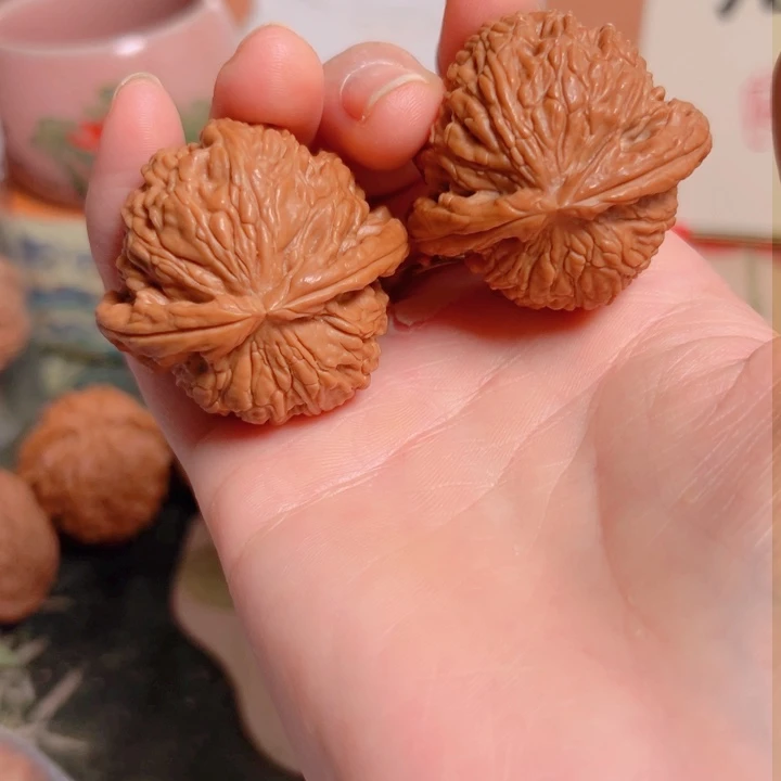 吊坠文玩核桃金*鱼高配精对好货白狮子