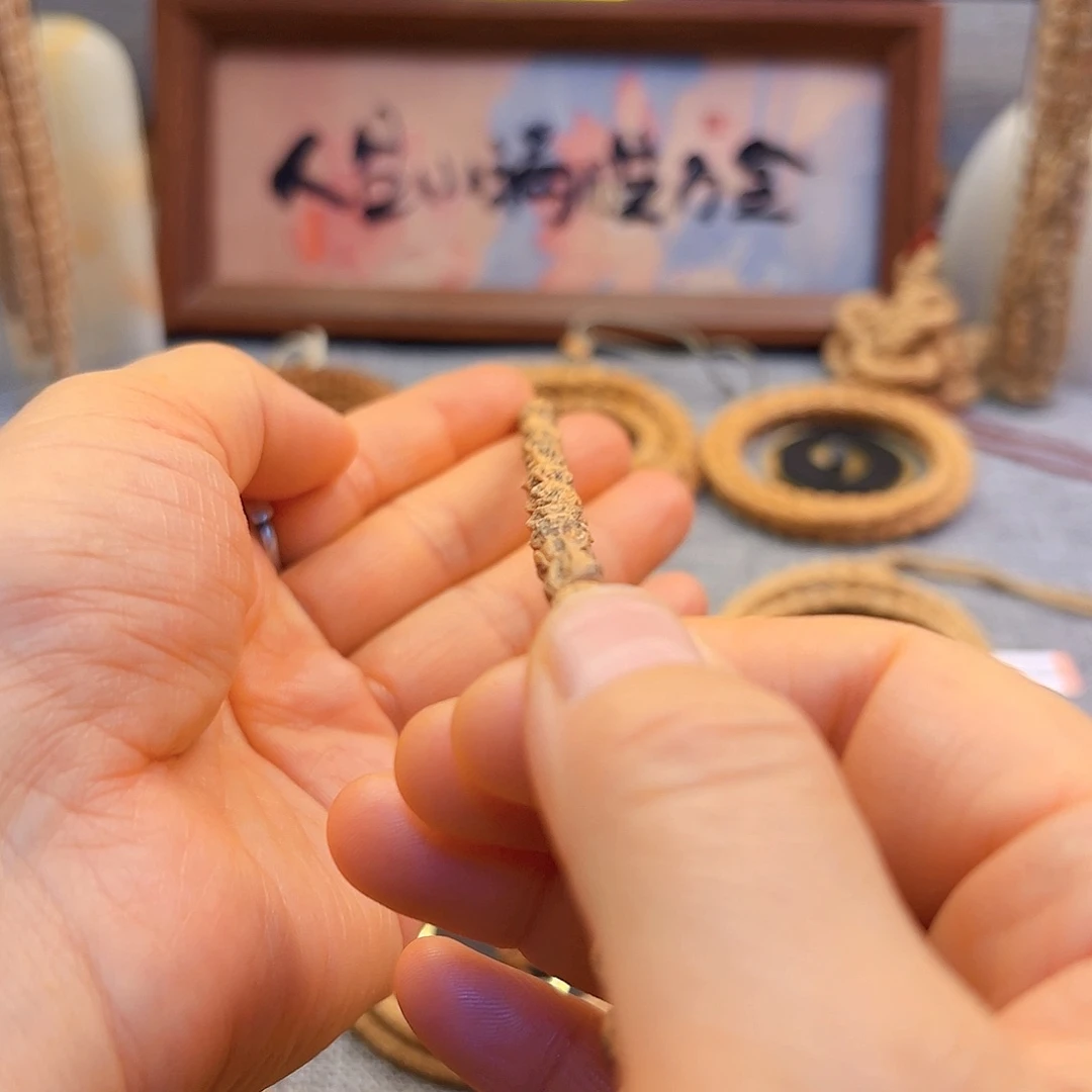 程***N柏香籽/百香籽吊坠