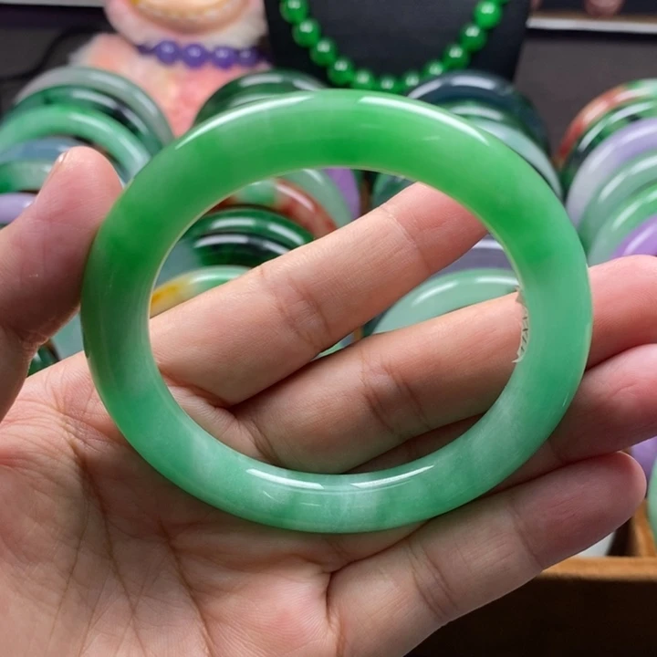 仿水晶非金属?**?