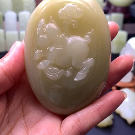 石材方解石手把件