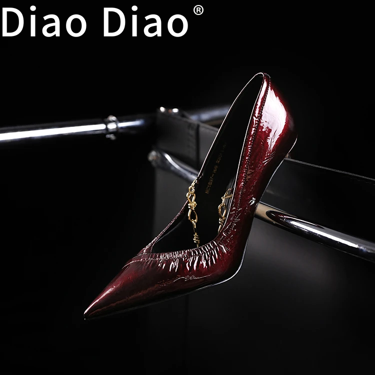 【光影绮镜】diaodiao尖头浅口高跟鞋设计师细高跟性感女士轻奢漆皮