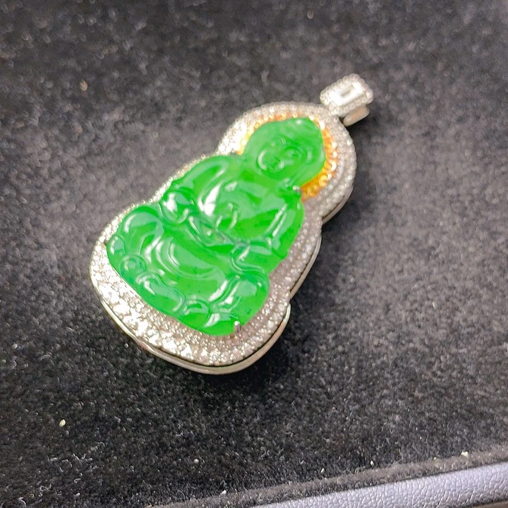 【闪购商品】翡翠未镶嵌颈饰翡翠