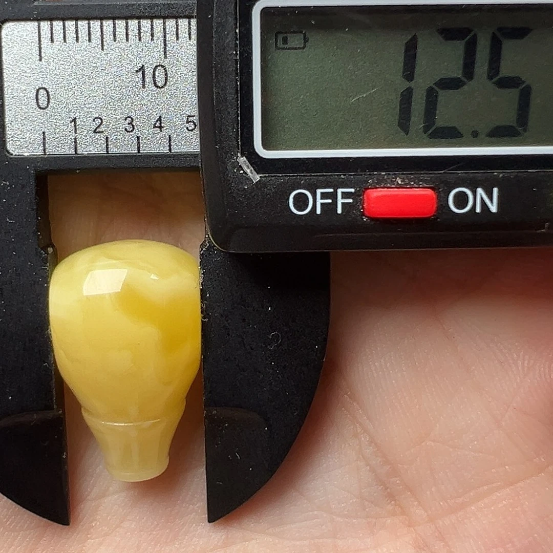 蜜蜡未镶嵌吊坠(不含链)