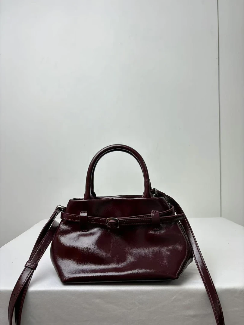 3315安可拉红【点点精选】新款时尚轻奢百搭气质女包