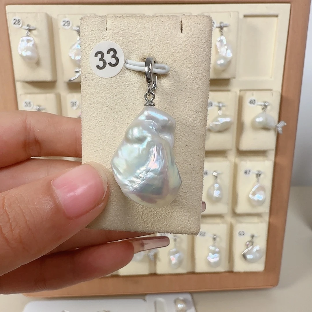 淡水珍珠颈饰合金