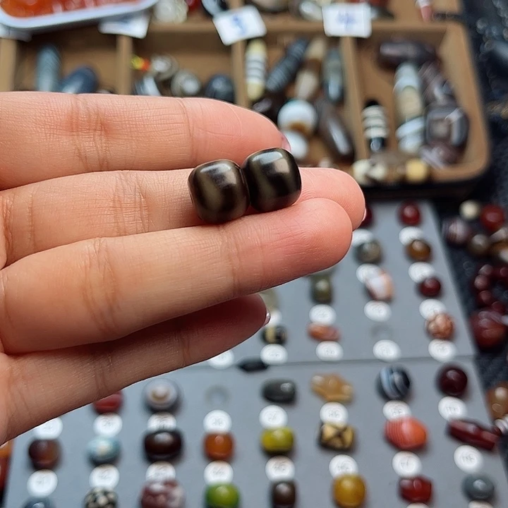 玛瑙/玉髓未镶嵌珠宝半成品寒*