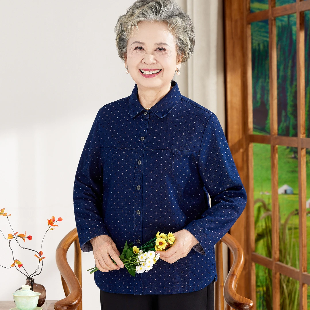 老年人秋装女棉质牛仔衬衫薄款长袖外套奶奶衣服妈妈上衣太太上衣