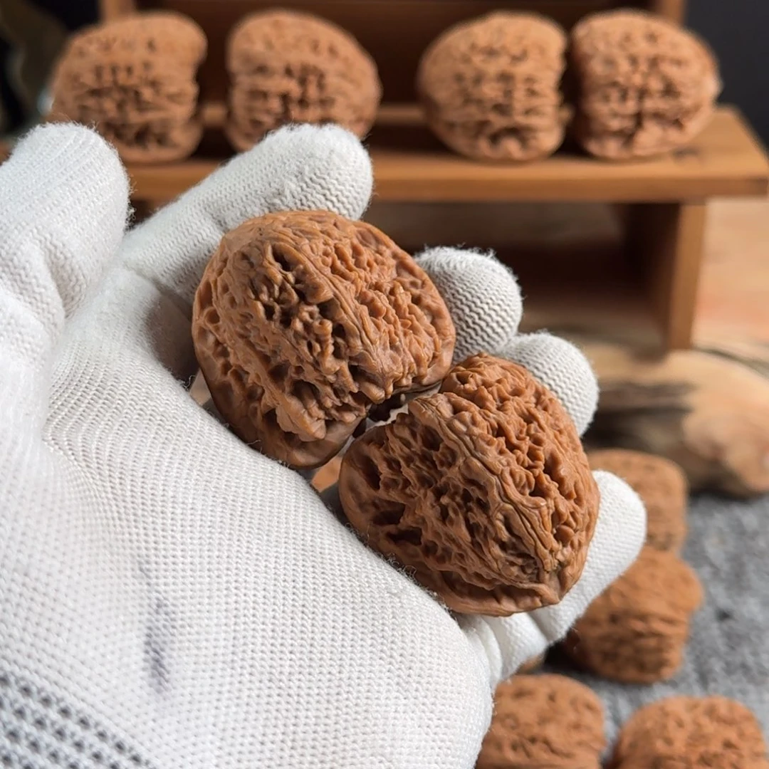 L****文玩核桃吊坠390号南疆39全品