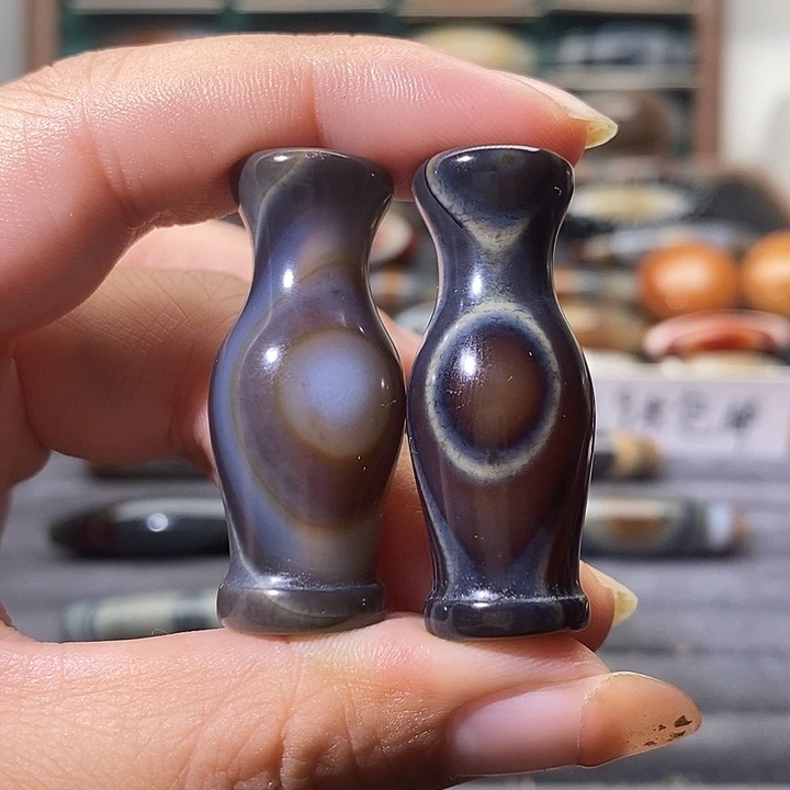 童***虎玛瑙/玉髓未镶嵌吊坠(不含链)