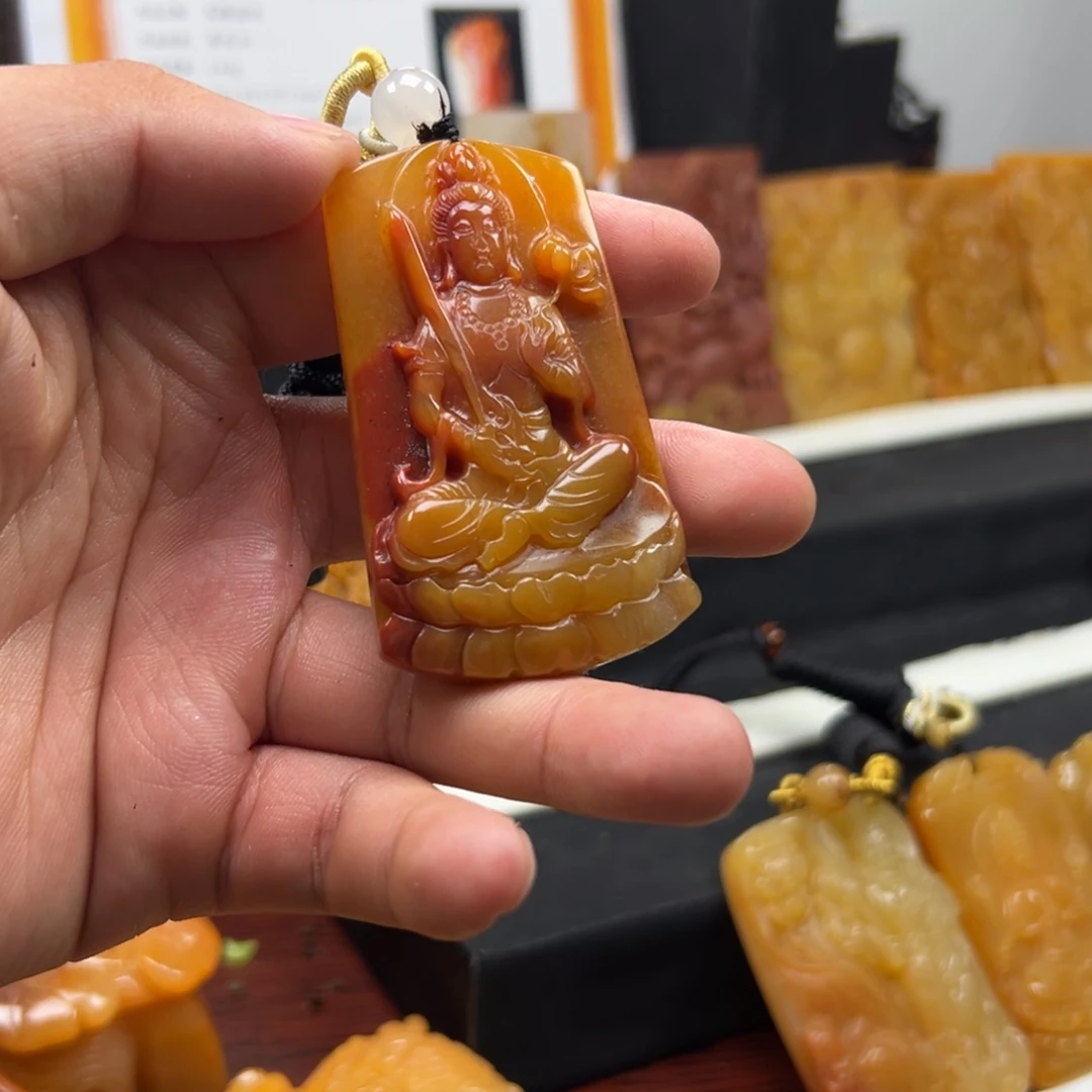 石英质玉（黄龙玉）未镶嵌多样性发货，发其一