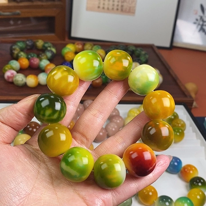 吊坠白玉菩提中瑕疵不退换