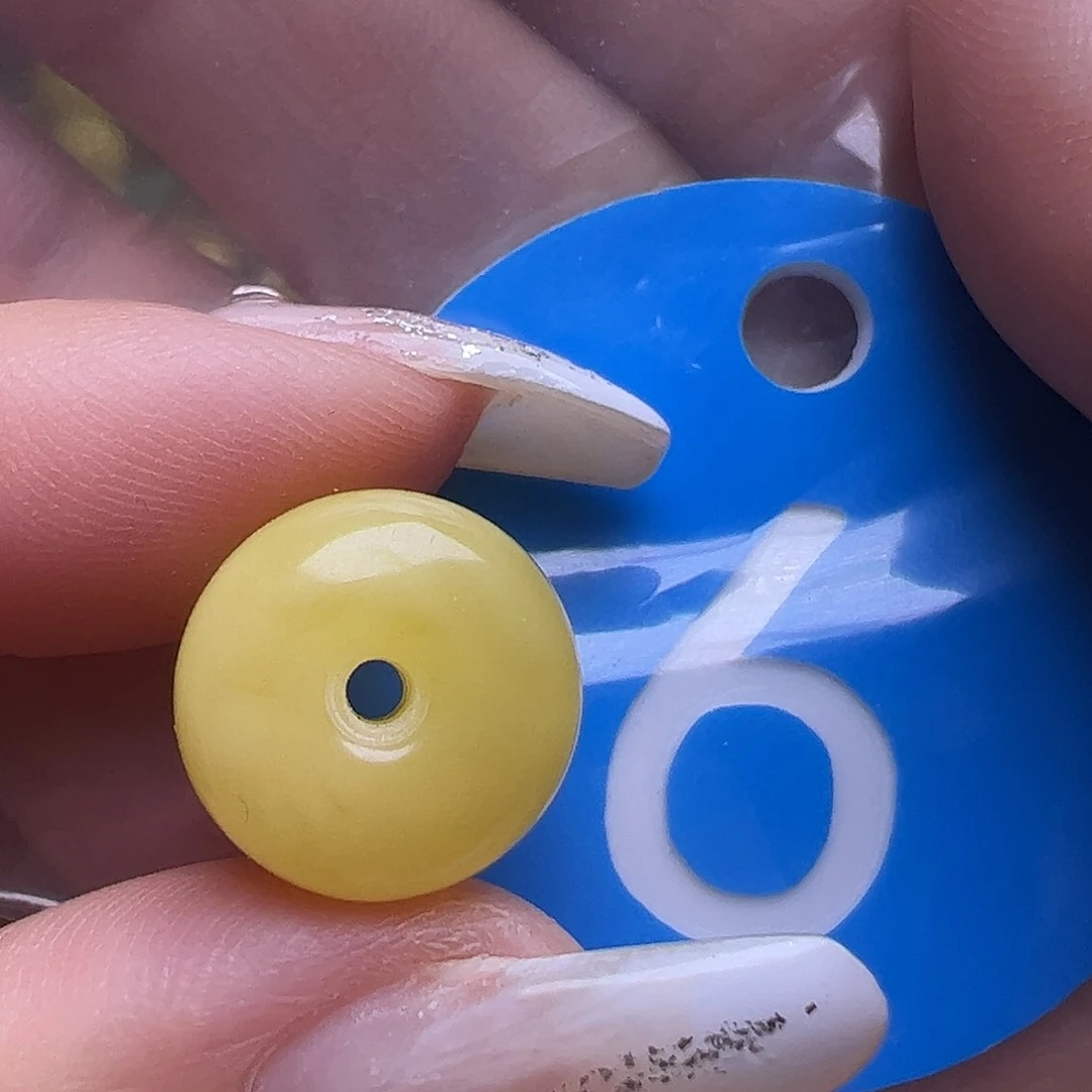 未镶嵌蜜蜡裸石12.5mm墩子