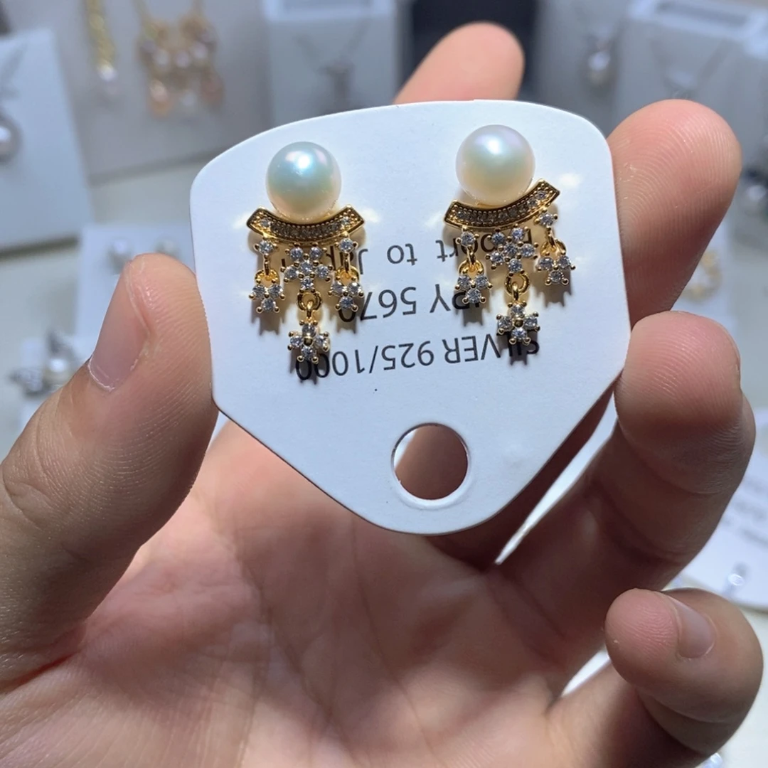淡水珍珠银S925镶嵌耳饰